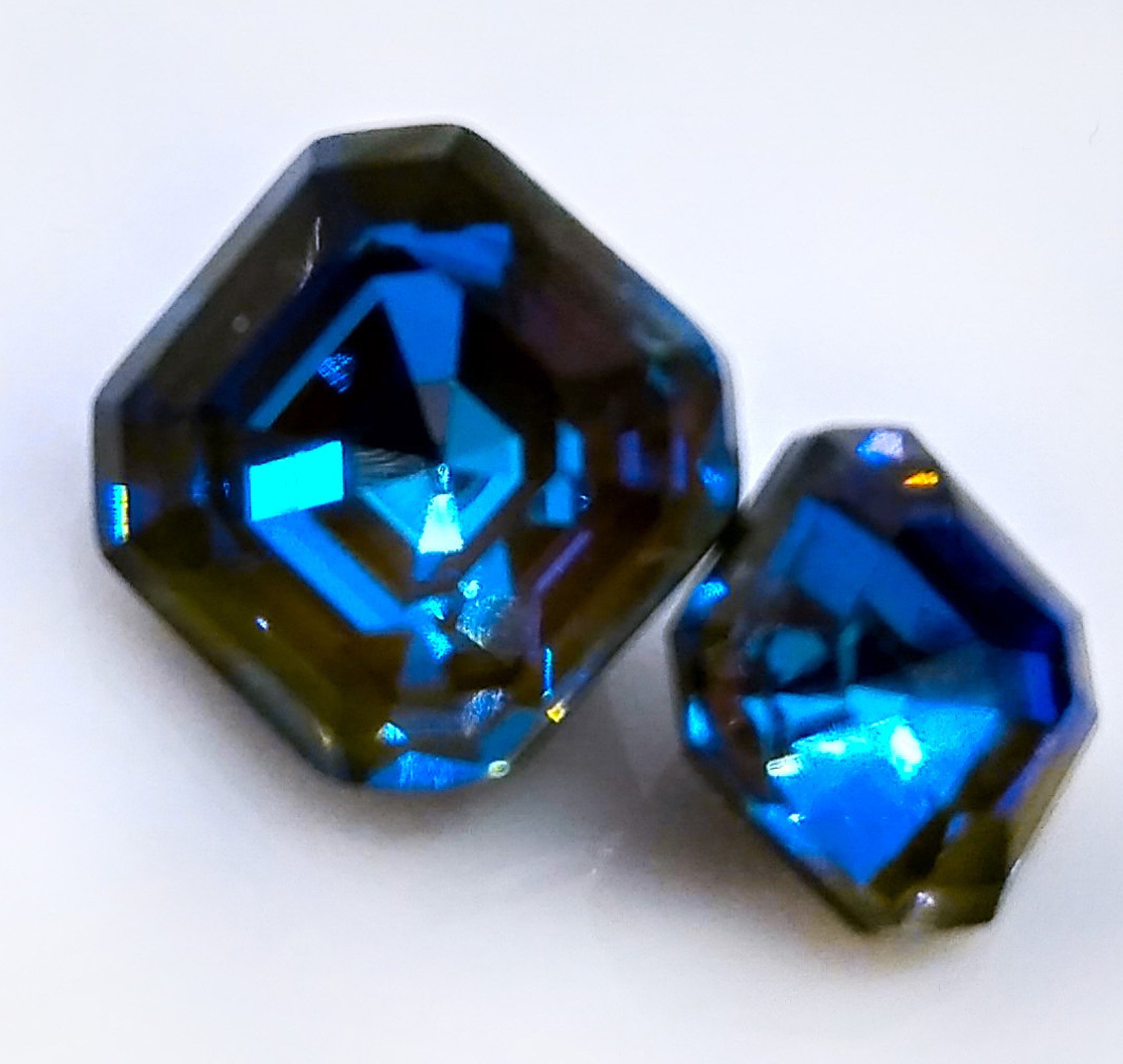 Купить кристыллы Swarovski