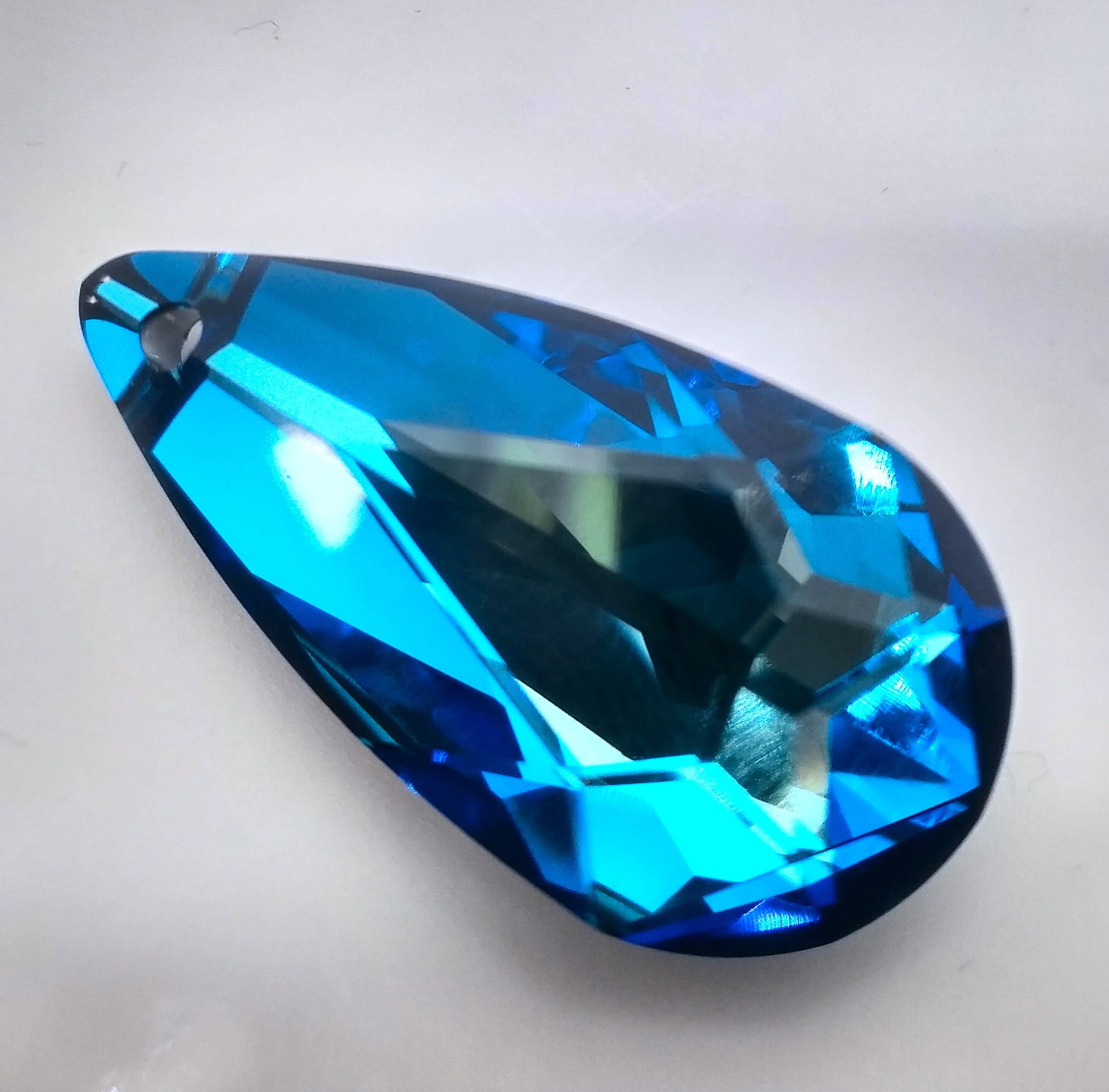 Купить кристыллы Swarovski